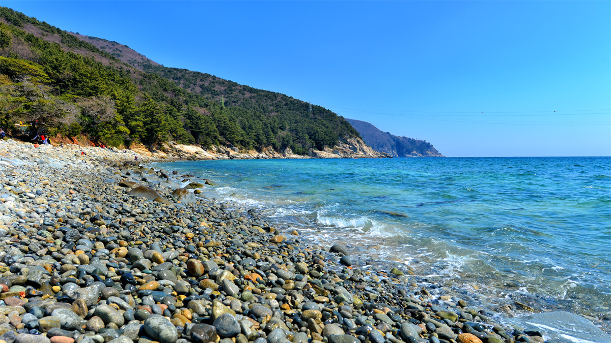 공곶이 몽돌해변