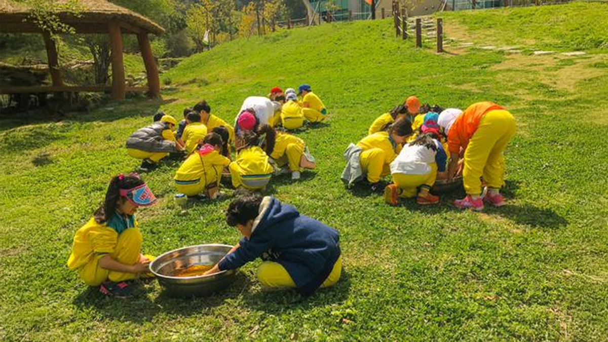 산과 바다가 만나는 생태 놀이터